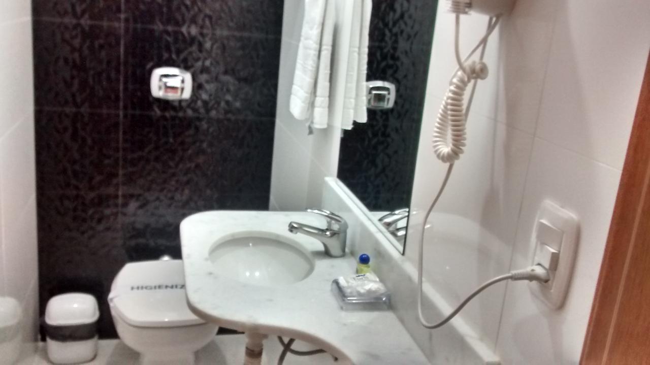Turis Hotel パソ・フンド エクステリア 写真