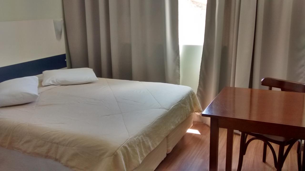 Turis Hotel パソ・フンド エクステリア 写真